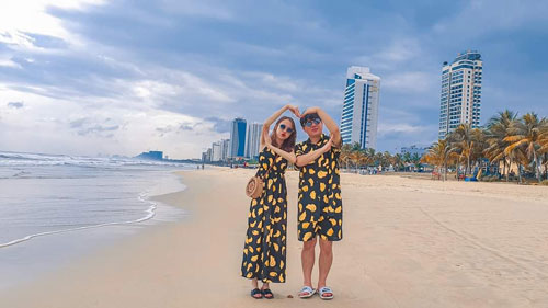 b&atilde;i biển mỹ kh&ecirc;