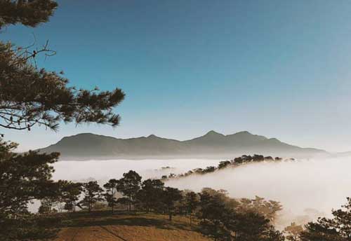 đồi đa ph&uacute; săn m&acirc;y đ&agrave; lạt