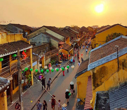 view phố cổ từ tr&ecirc;n cao