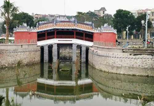 m&ocirc; h&igrave;nh ch&ugrave;a cầu hội an ở thanh h&oacute;a 2