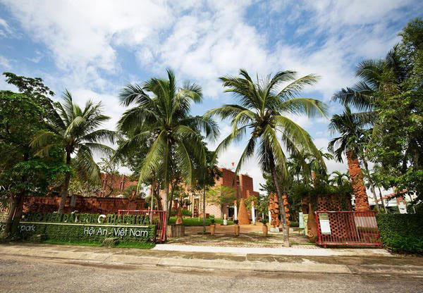 c&ocirc;ng vi&ecirc;n l&agrave;ng gốm thanh h&agrave; 1